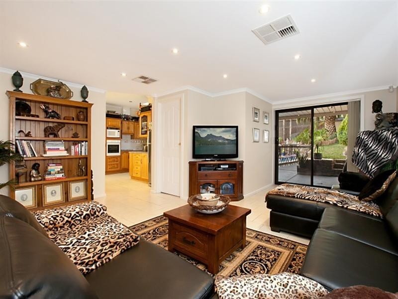 33 Edward Street, Willaston SA 5118
