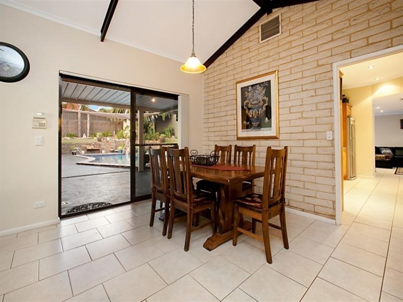 33 Edward Street, Willaston SA 5118