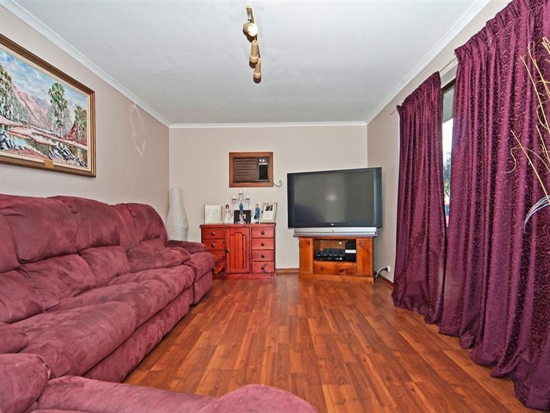21 Hindmarsh Boulevard, Evanston Gardens SA 5116