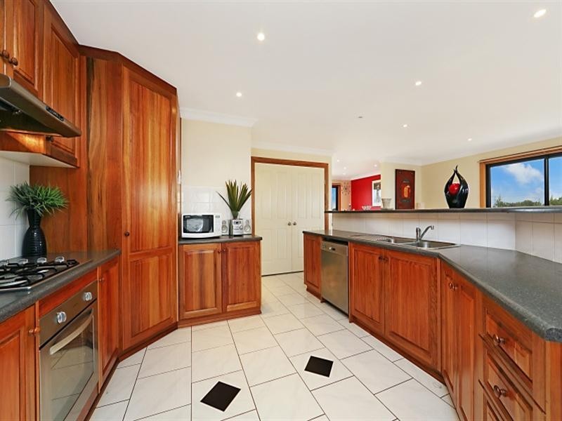 8 Shearwater Way, Thompson Beach SA 5501