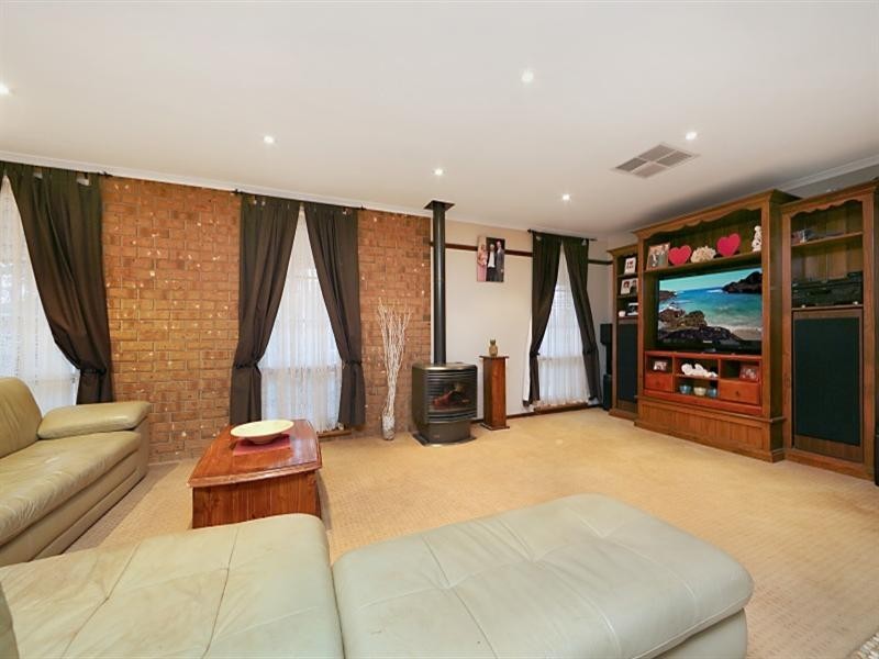 8 Fradd Road, Angle Vale SA 5117