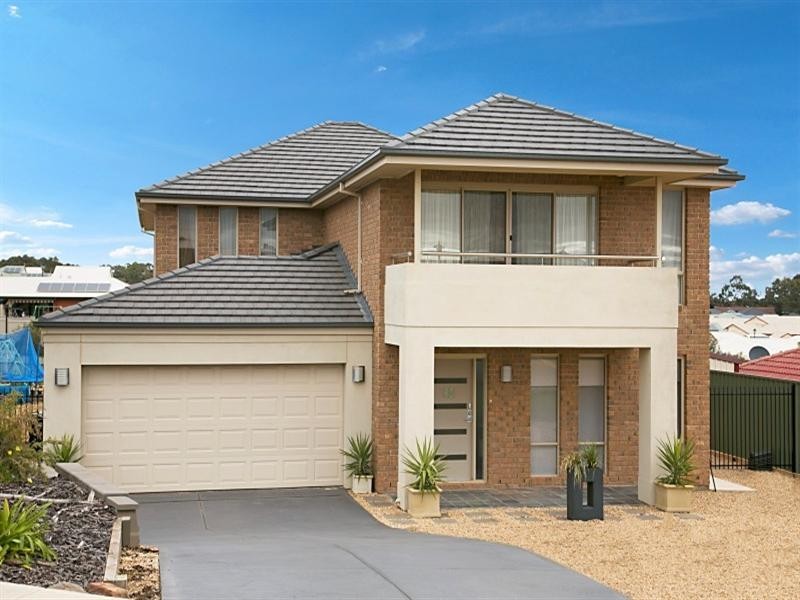 19 Selway Place, Evanston Park SA 5116