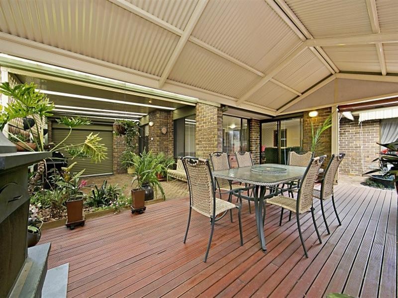 9 Lithgow Court, Redwood Park SA 5097