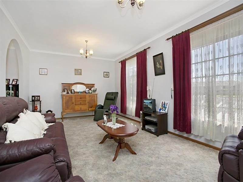 2 Symes Court, Willaston SA 5118