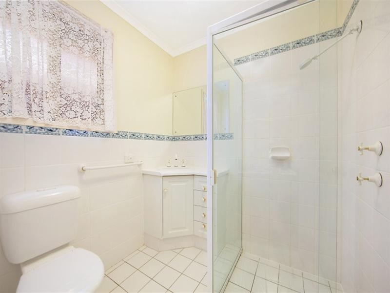 77 President Avenue, Andrews Farm SA 5114