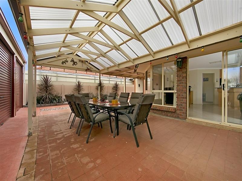 4 Chestnut Grove, Blakeview SA 5114