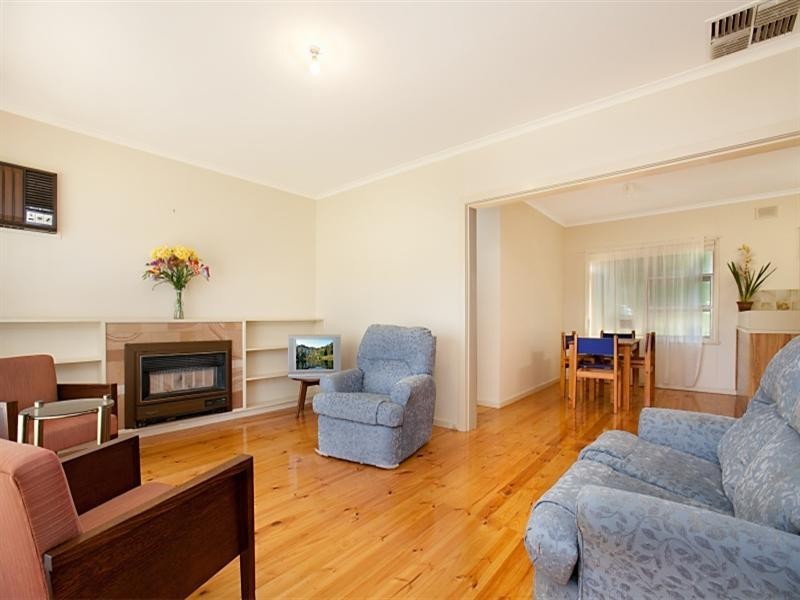 1 McKinlay Avenue, Gawler East SA 5118