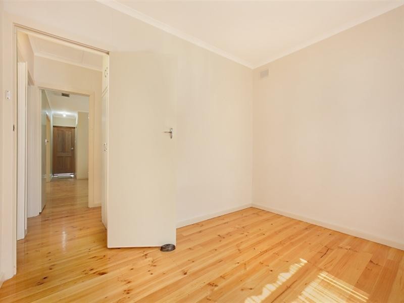 1 McKinlay Avenue, Gawler East SA 5118