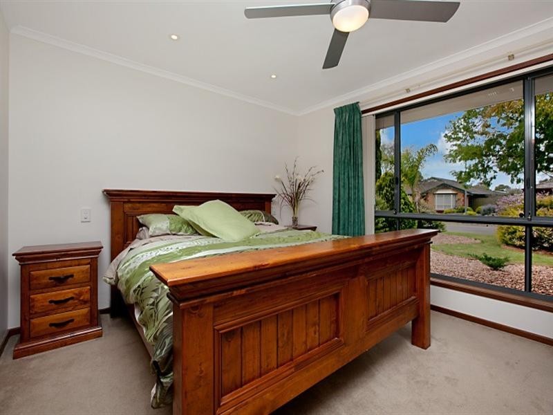 10 Orietta Court, Angle Vale SA 5117