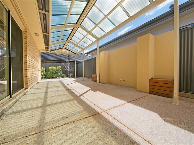 1 Hawick Avenue, Blakeview SA 5114