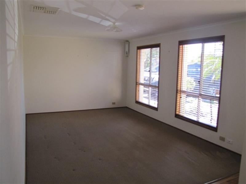 86 Greenfields Drive, Andrews Farm SA 5114