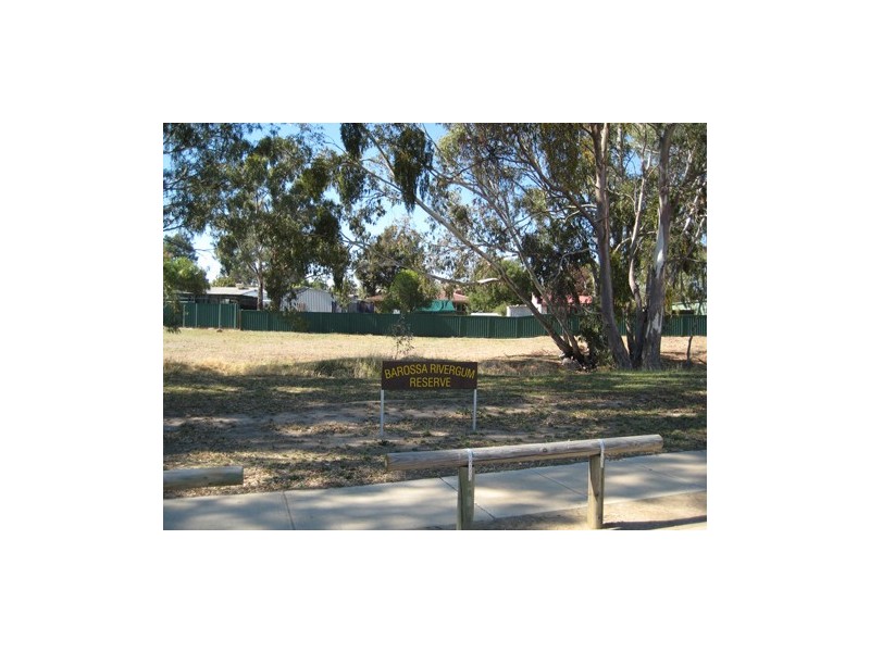 Lot 4 Ian Ross Drive, Williamstown SA 5351