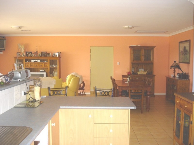 29 Evans Street, Walkaway WA 6528