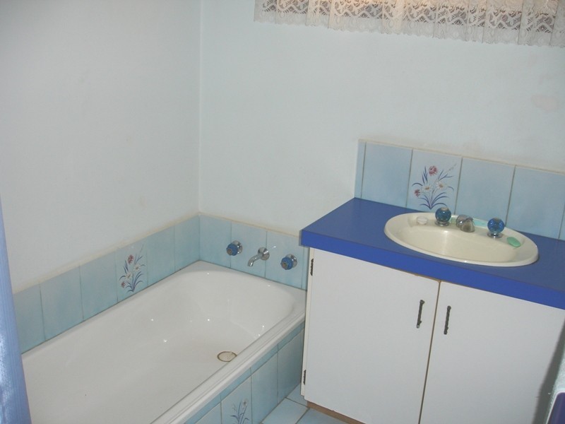 128 White Peak Road, White Peak WA 6532