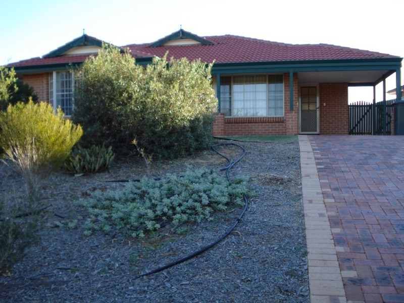 9 Hill View, Geraldton WA 6530