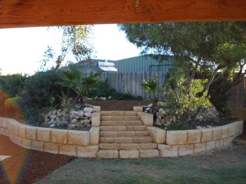 9 Hill View, Geraldton WA 6530