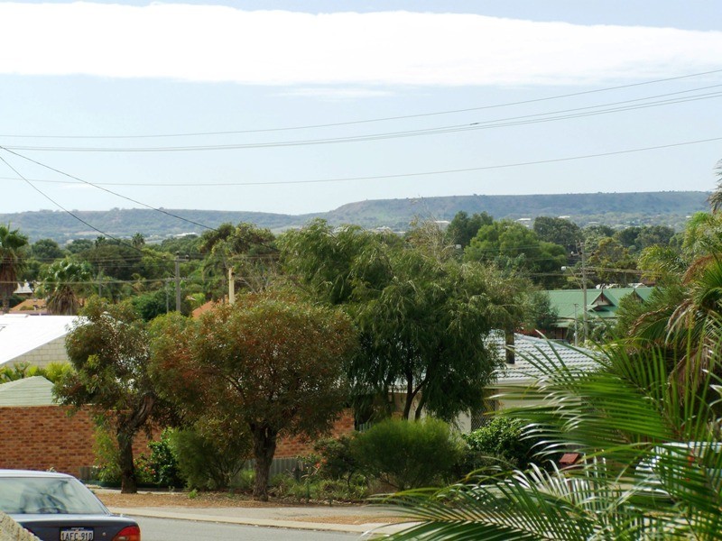 1 Settlers Close, Bluff Point WA 6530