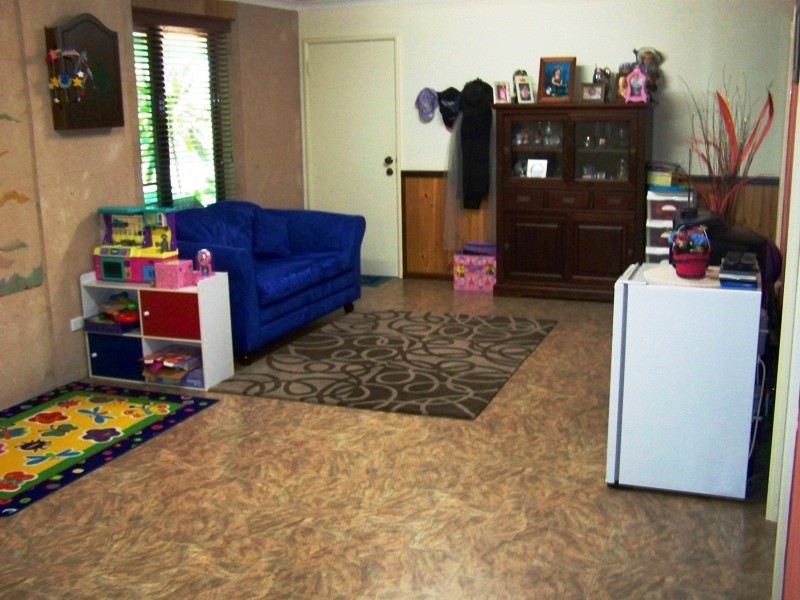 1 Settlers Close, Bluff Point WA 6530