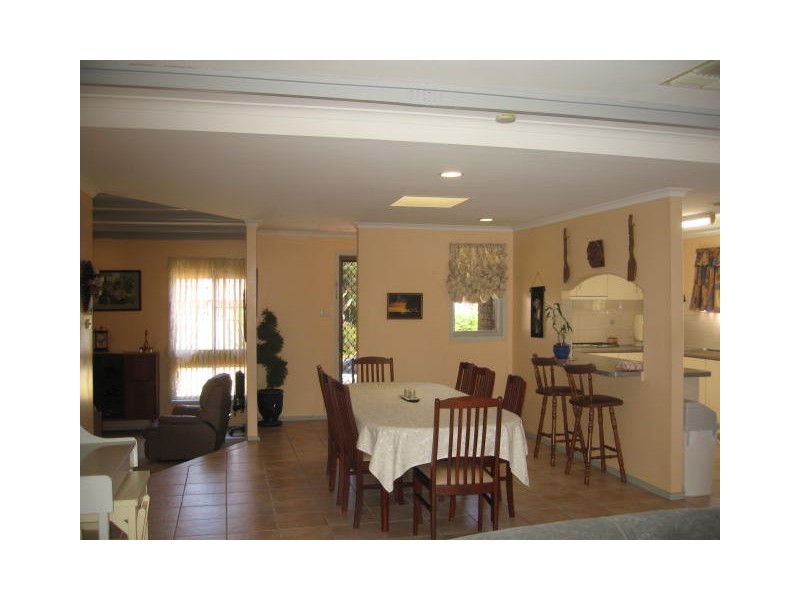 14 Mclaren Way, Spalding WA 6530