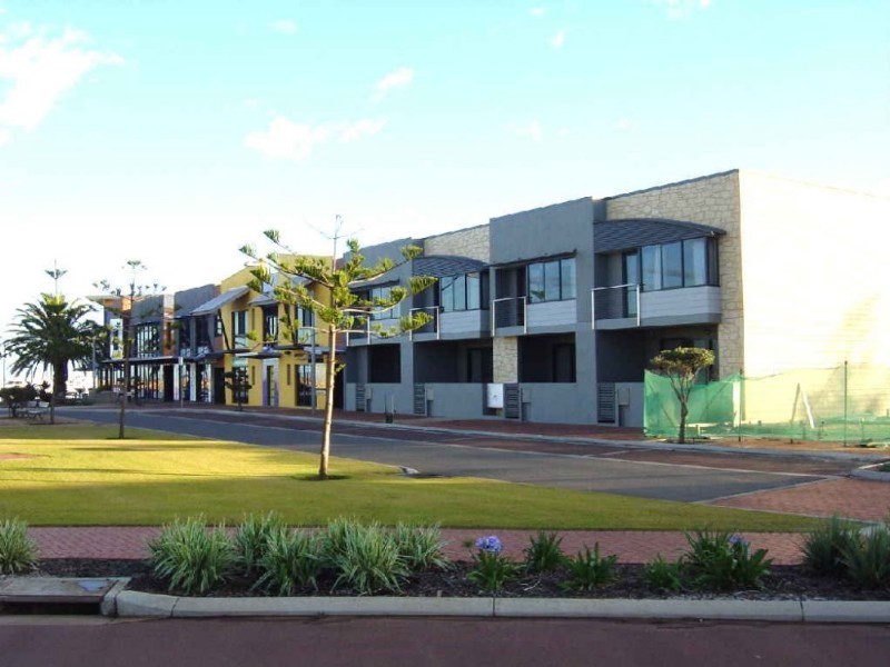 On the Marina Bayley Street, Geraldton WA 6530