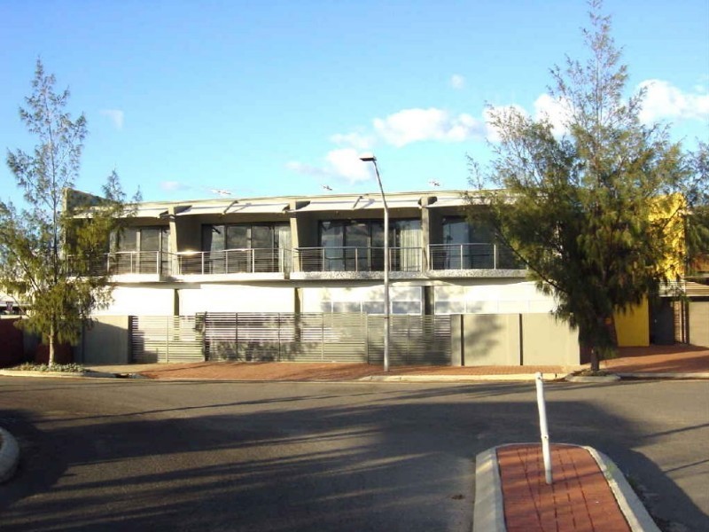 On the Marina Bayley Street, Geraldton WA 6530