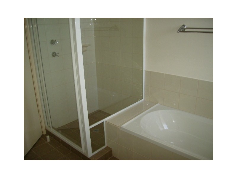 18 Yarraman Road, Waggrakine WA 6530