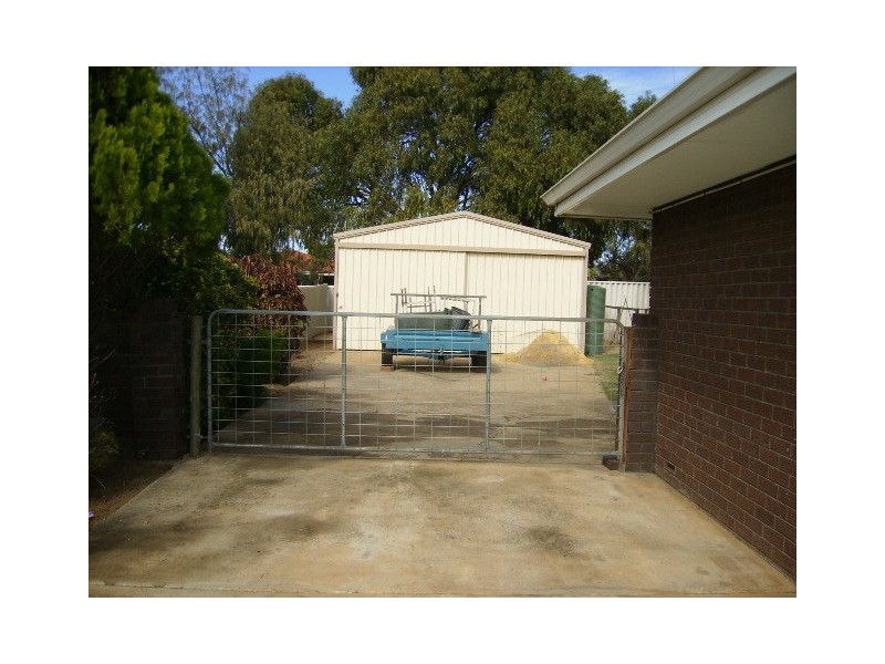 4 Tuart Street, Rangeway WA 6530