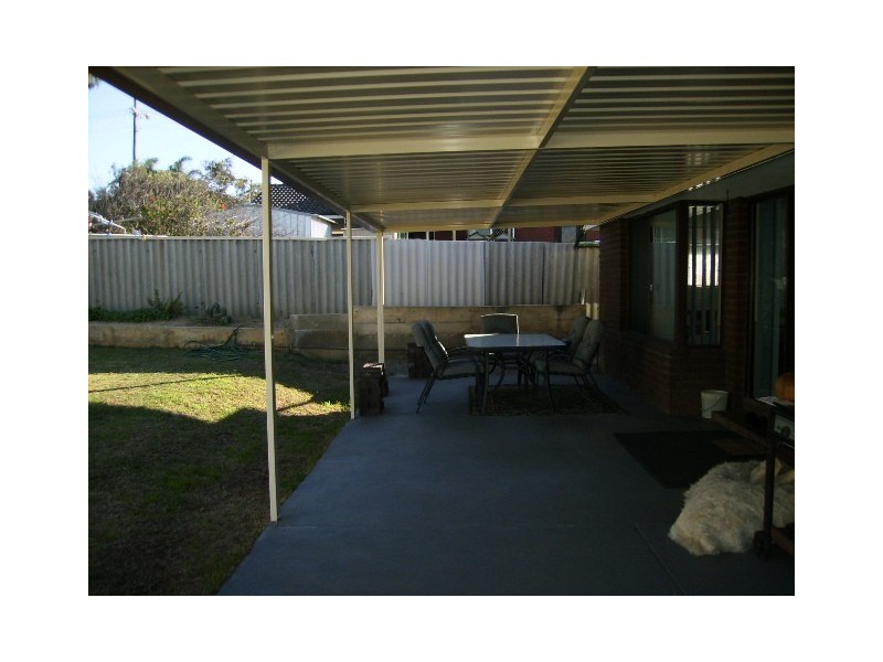 4 Tuart Street, Rangeway WA 6530