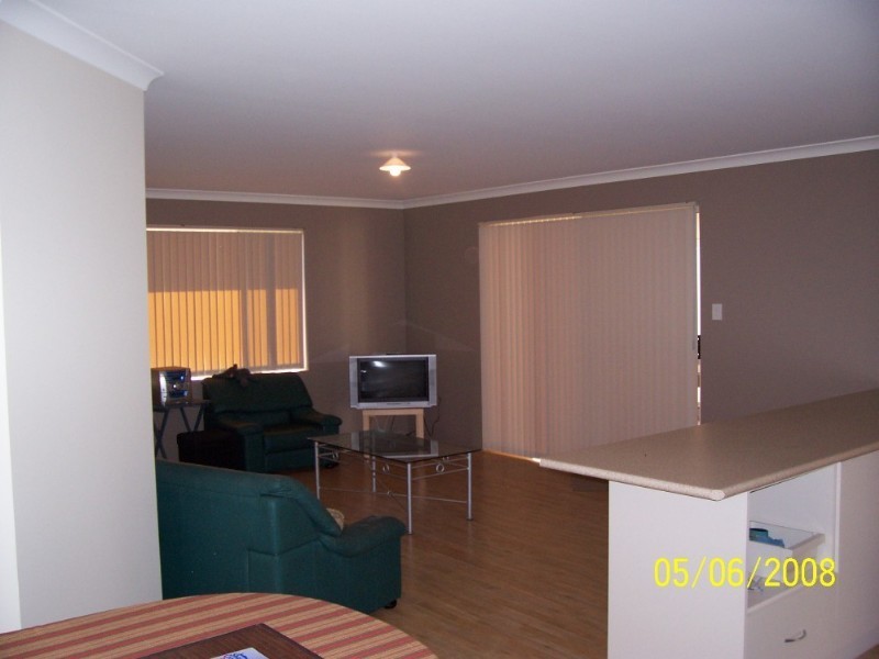 3 Angler Parade, Drummond Cove WA 6532