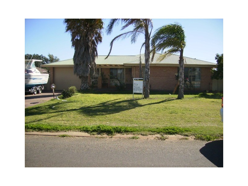 17 Pinyali Way, Waggrakine WA 6530
