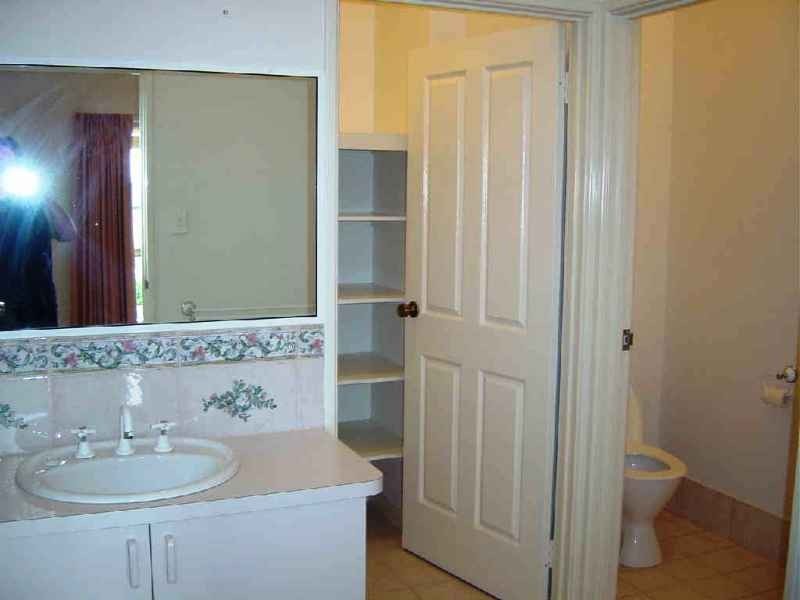 39 Waterfront Circle, Drummond Cove WA 6532