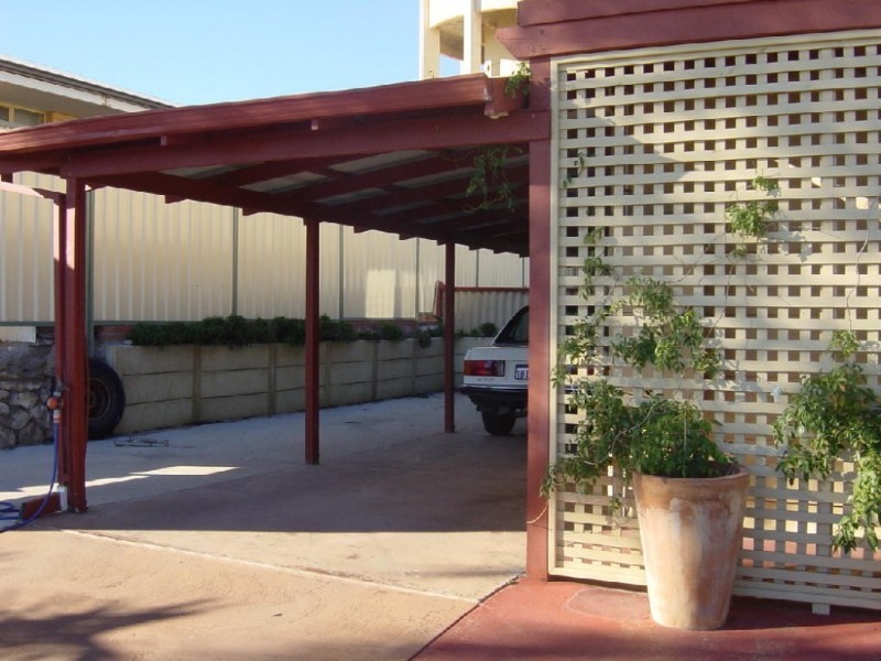 10 Urawa Street, Wandina WA 6530