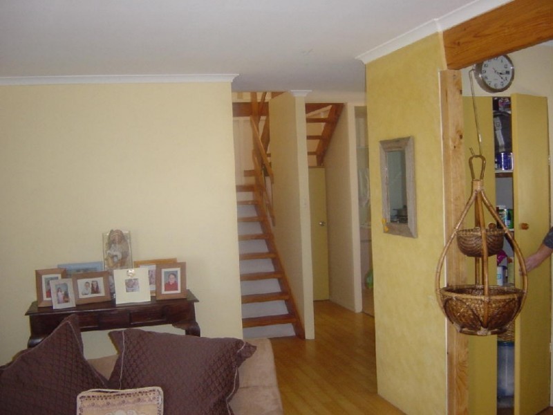 10 Urawa Street, Wandina WA 6530