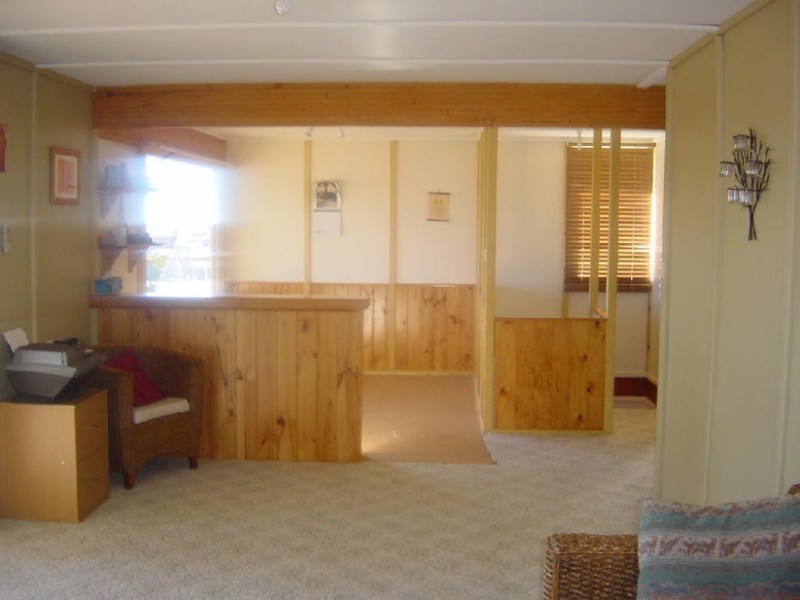 10 Urawa Street, Wandina WA 6530