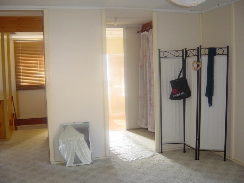 10 Urawa Street, Wandina WA 6530