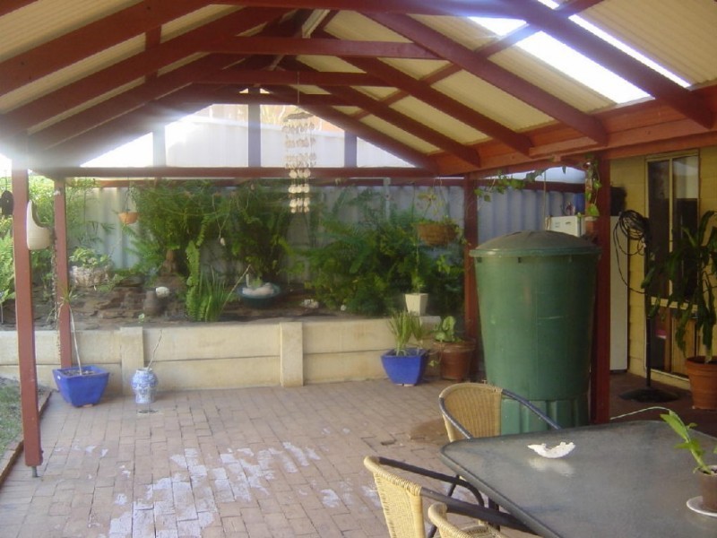 10 Urawa Street, Wandina WA 6530