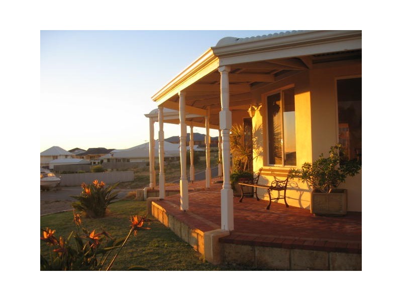 b/2 Wallabi Drive, Wandina WA 6530