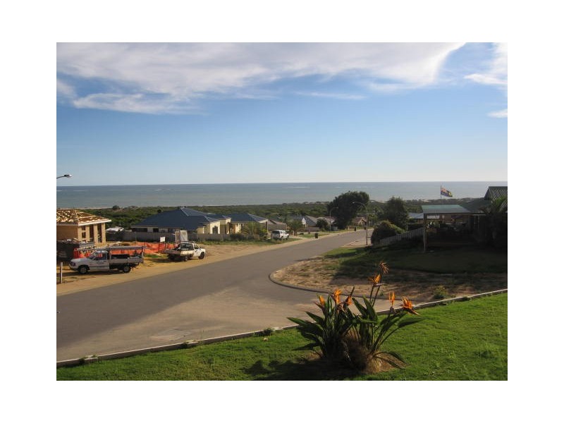 b/2 Wallabi Drive, Wandina WA 6530