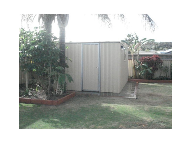 9 Falmouth Close, Tarcoola Beach WA 6530