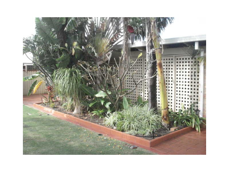 9 Falmouth Close, Tarcoola Beach WA 6530