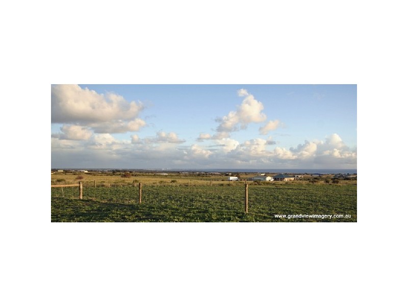 240 Eliza Shaw Drive, White Peak WA 6532