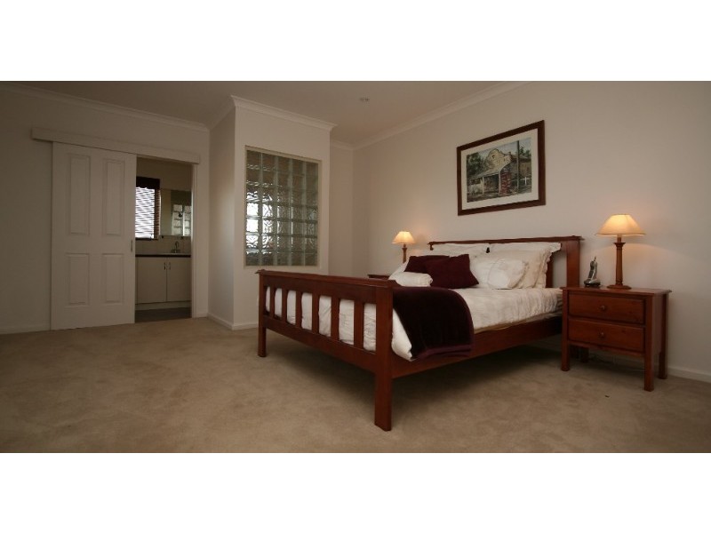 240 Eliza Shaw Drive, White Peak WA 6532