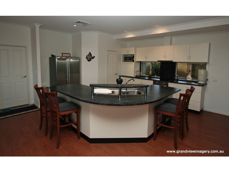 240 Eliza Shaw Drive, White Peak WA 6532