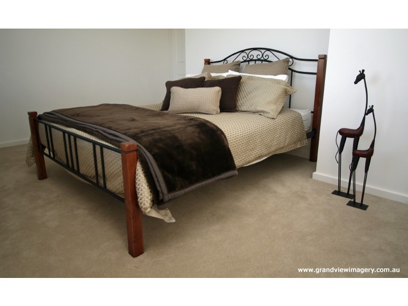 240 Eliza Shaw Drive, White Peak WA 6532