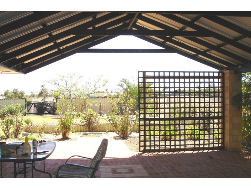 6 Dressage Circle, Deepdale WA 6532