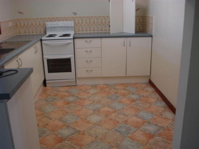 18 Tuart Street, Rangeway WA 6530