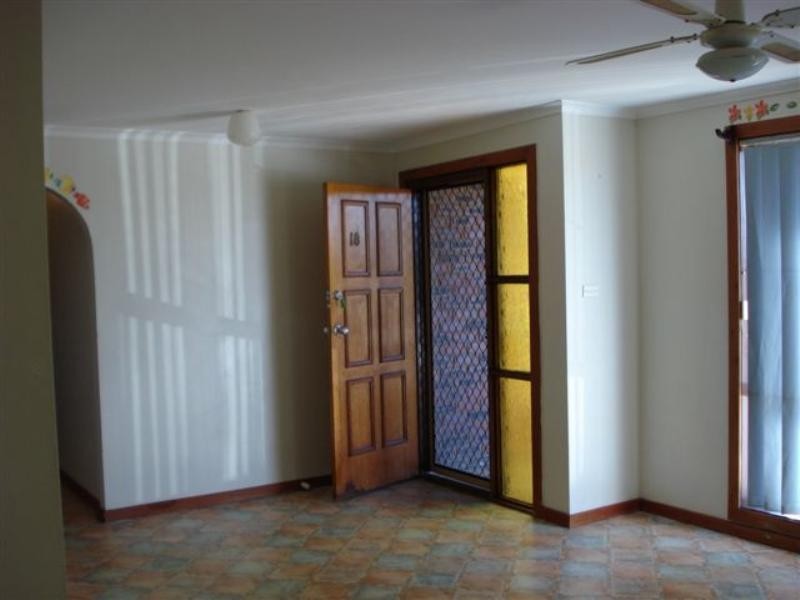 18 Tuart Street, Rangeway WA 6530