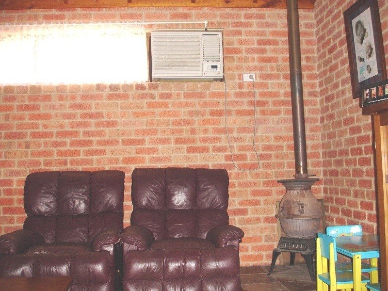 13 Osbourne Street, Spalding WA 6530