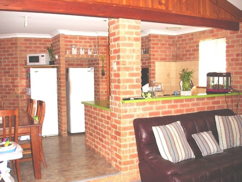 13 Osbourne Street, Spalding WA 6530