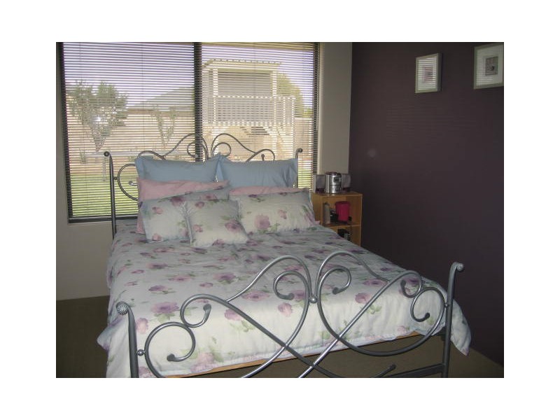 57 Wavecrest Circle, Drummond Cove WA 6532